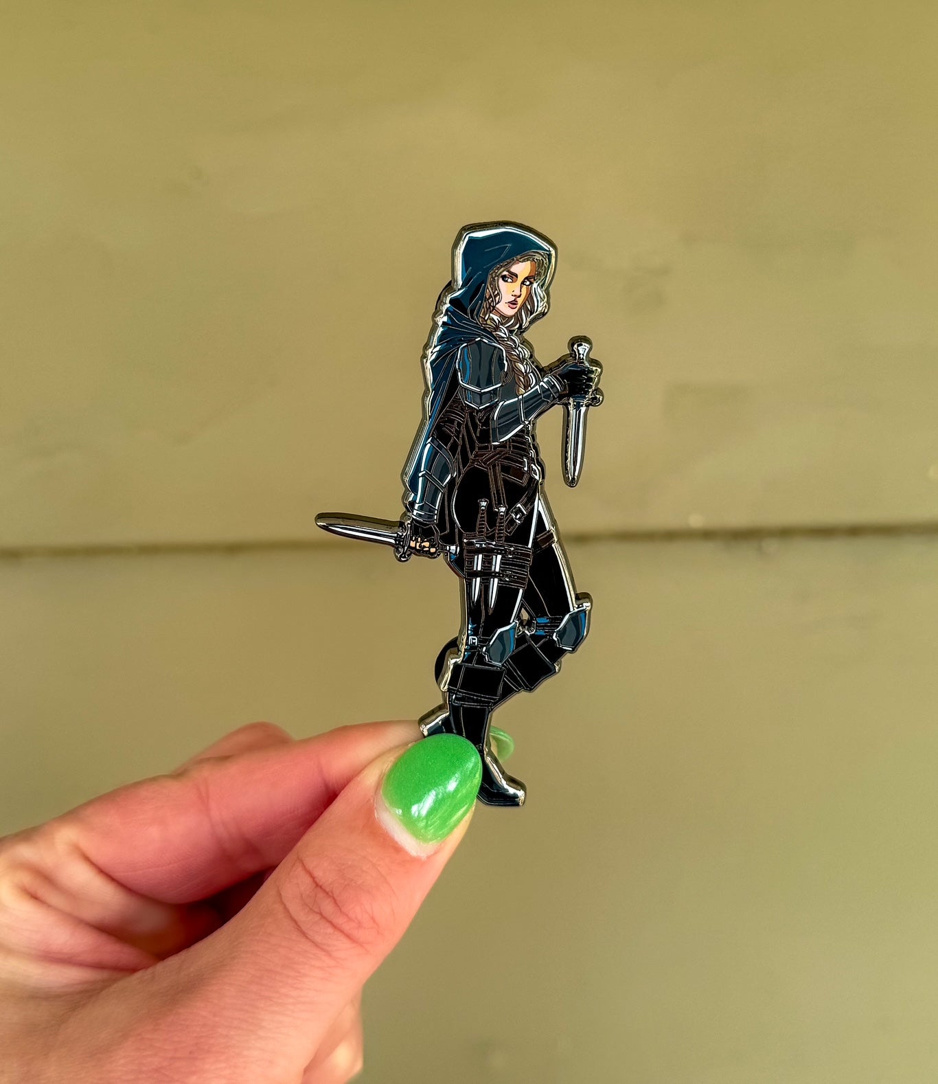 Celaena Sardothien Pin (COMING SOON!)