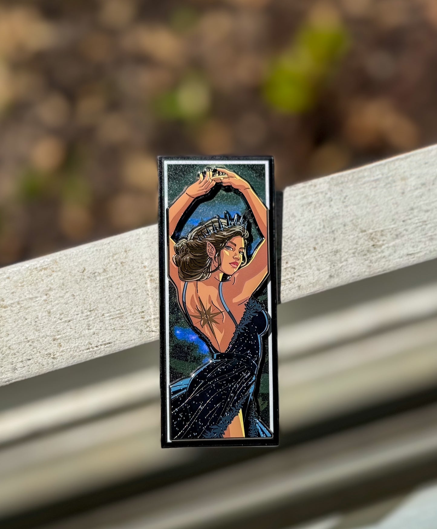 Nesta Era Pin