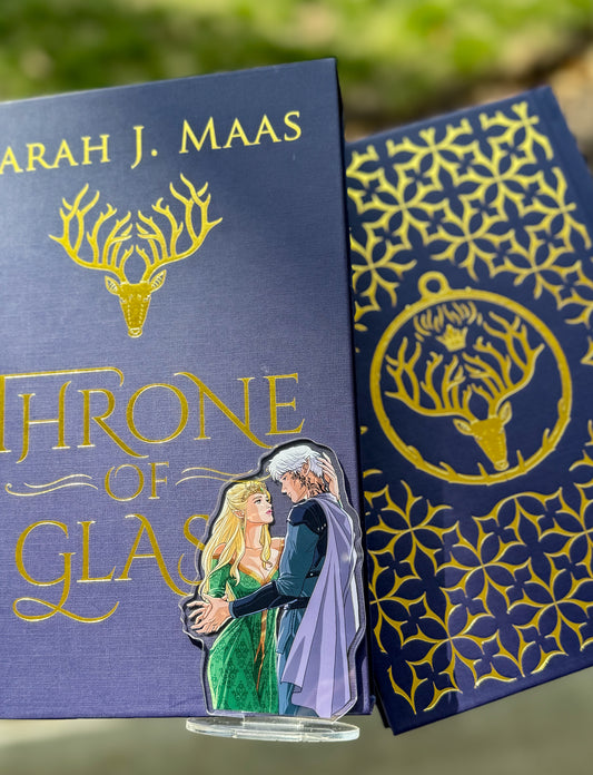 Rowaelin Couple Shelfies